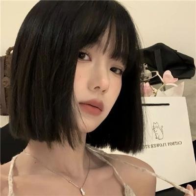 燃爱之高岭之花 海报