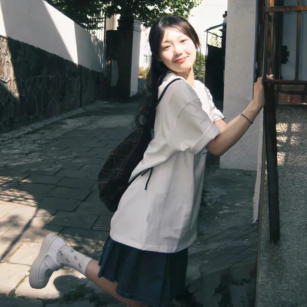 滑向未来 海报